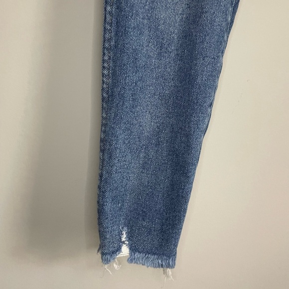 Madewell Button-Fly Petite Raw Hem High-Rise 10” Skinny Jeans - Picture 6 of 9